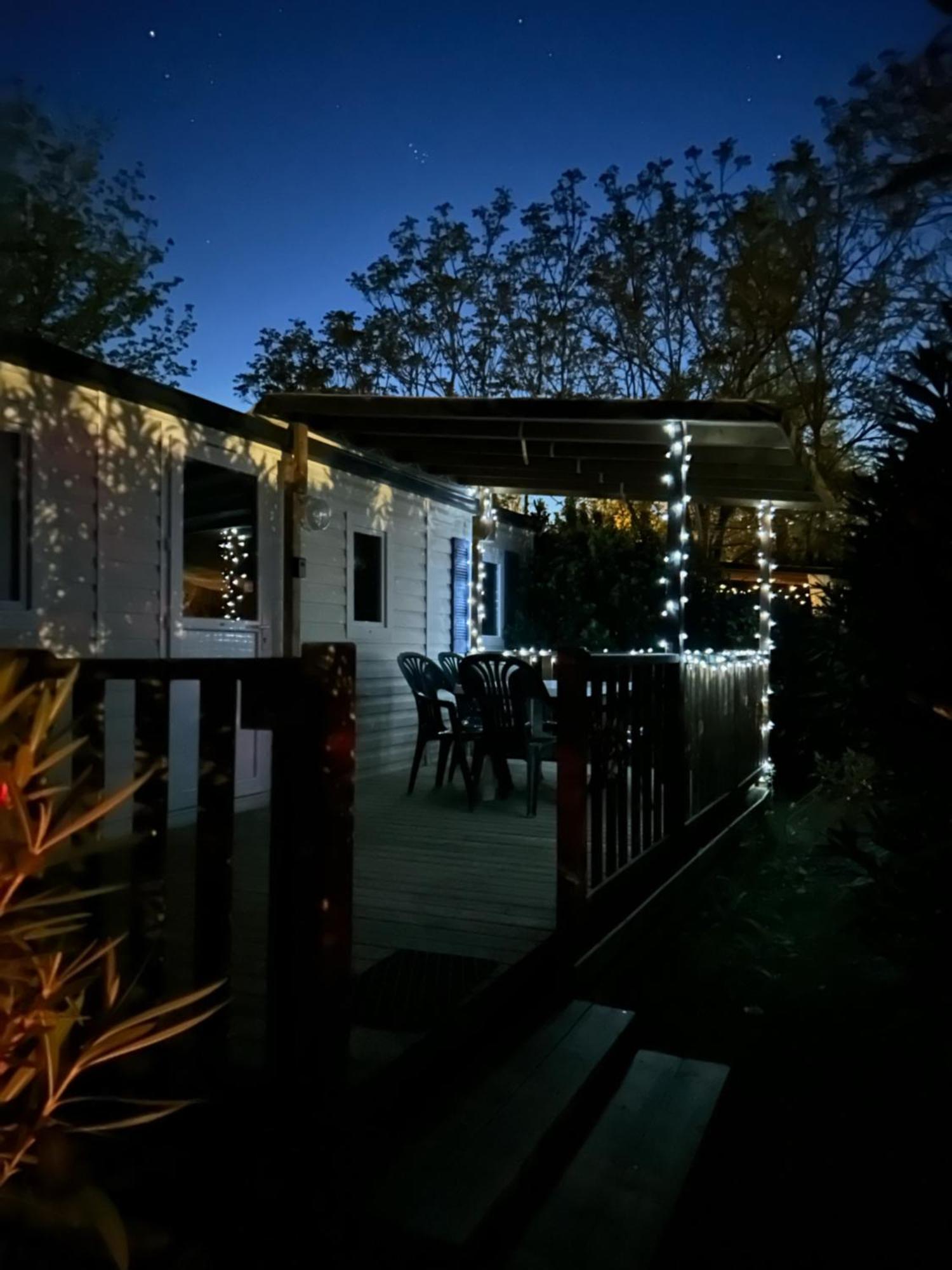 Mobil-Home Au Pied Du Luberon La Roque-d'Antheron Zewnętrze zdjęcie